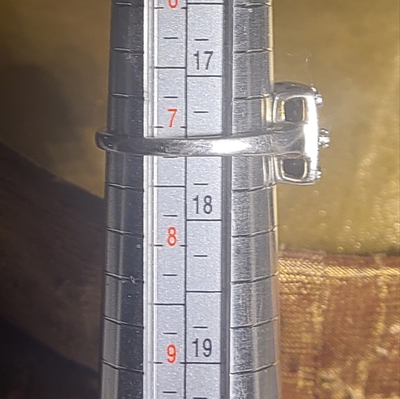 Vintage Natural diamonds ring set in sterling silver - Picture 5 of 7